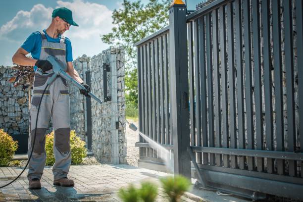 Animal Enclosure Cleaning in Malverne, NY